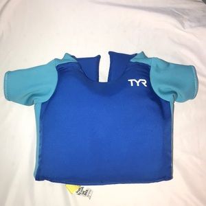 Barely worn, TYR floatation shirt
